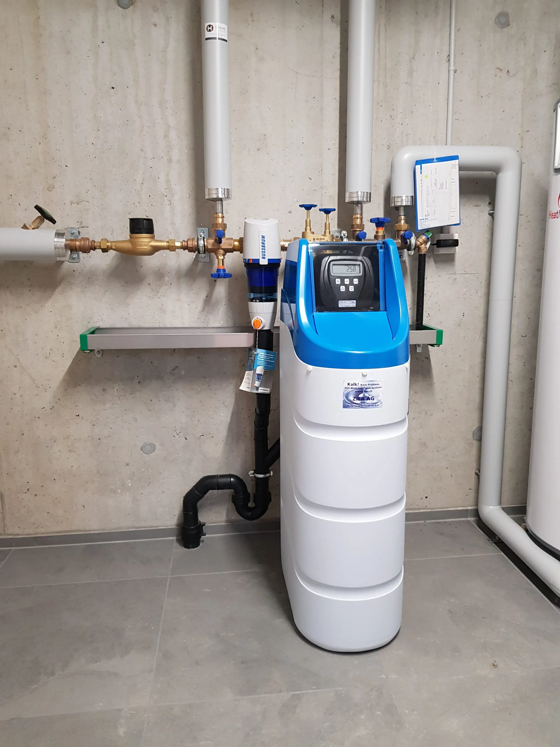 Kompakte Hauswasserfilteranlage mit Zähler